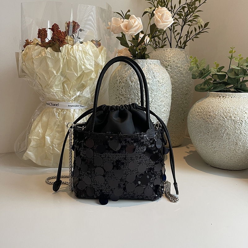 Light Luxury Sequins Bucket Ha - огляд і ціна Luxury Bags News