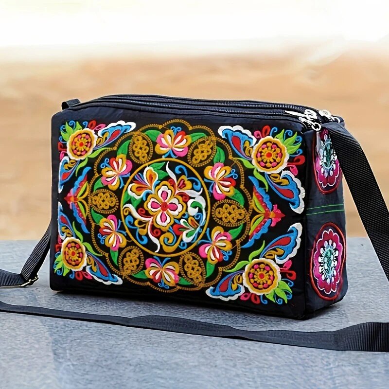 Women's Embroidered Flowers Ny - огляд і ціна Luxury Bags Big