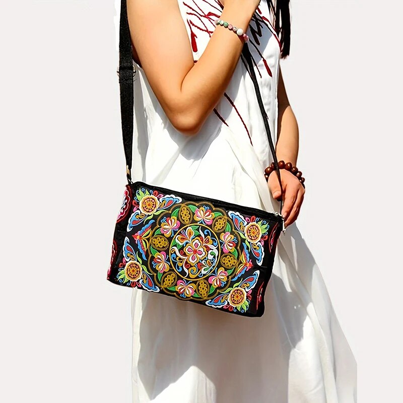 Women's Embroidered Flowers Ny - огляд і ціна Luxury Bags Big