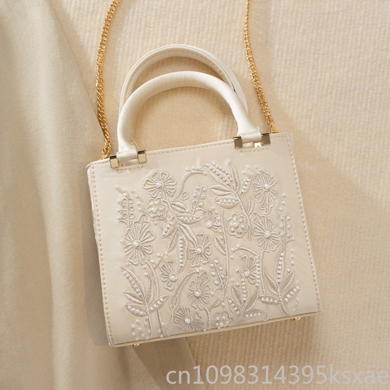 Embroidered Pearl Handbag Vint - огляд і ціна Structured Handbag Top Handle