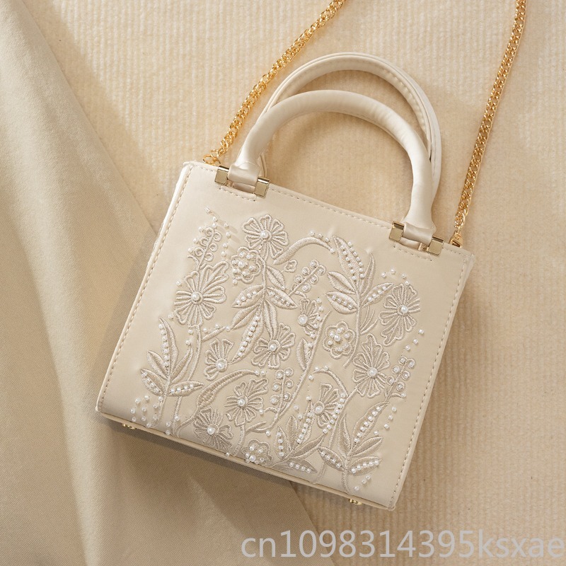 Embroidered Pearl Handbag Vint - огляд і ціна Structured Handbag Top Handle
