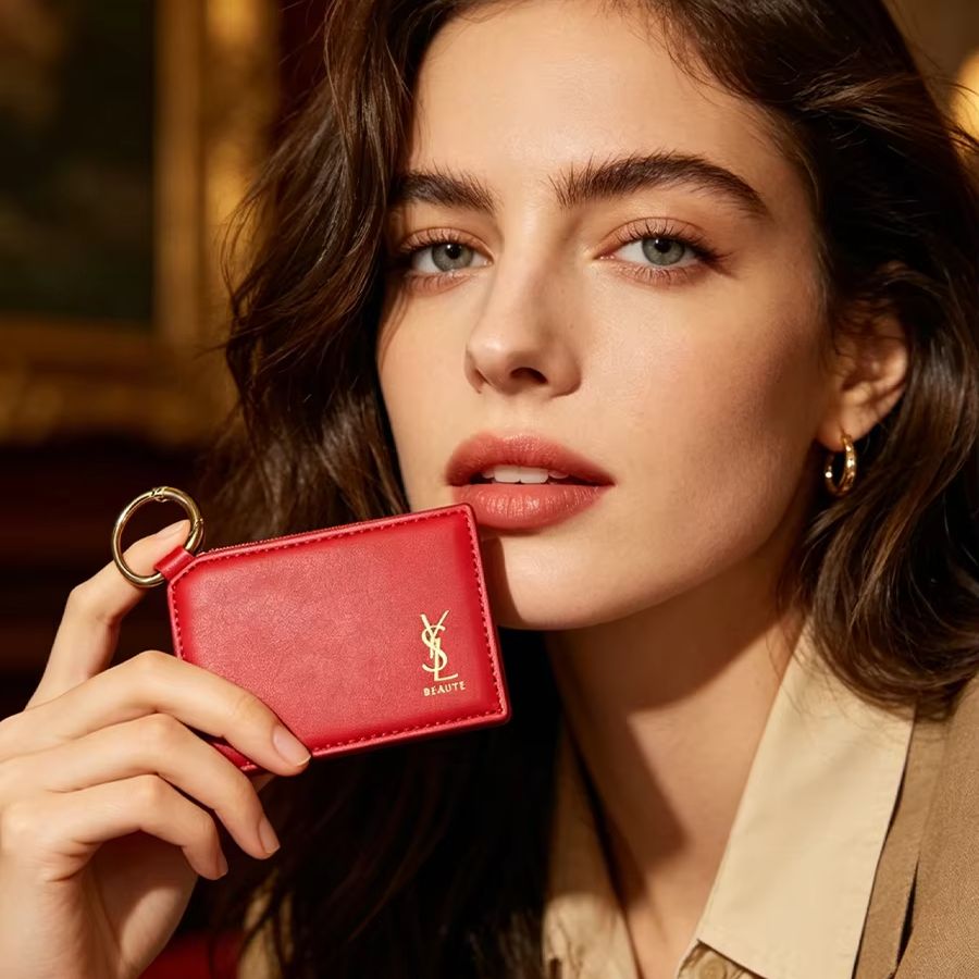 YSL Red Leather Square Mini Po - огляд і ціна Luxury Designer Bags Ysl