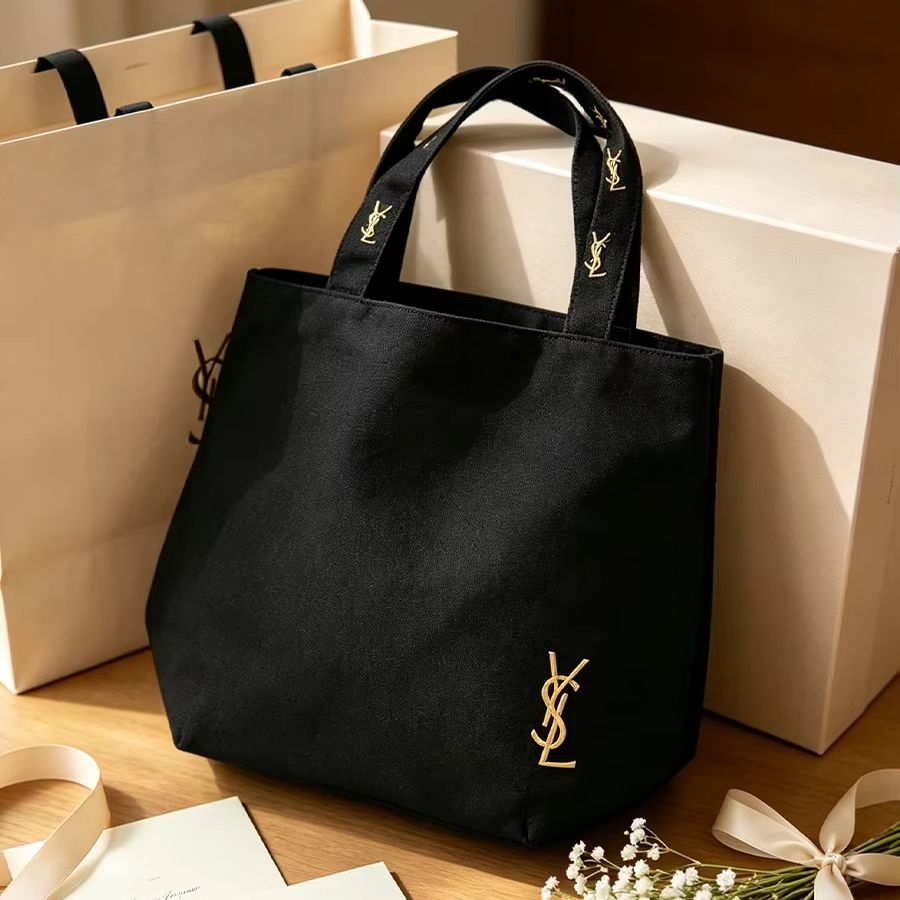 Yves Saint Laurent YSL’s Bag M - огляд і ціна Luxury Designer Bags Ysl