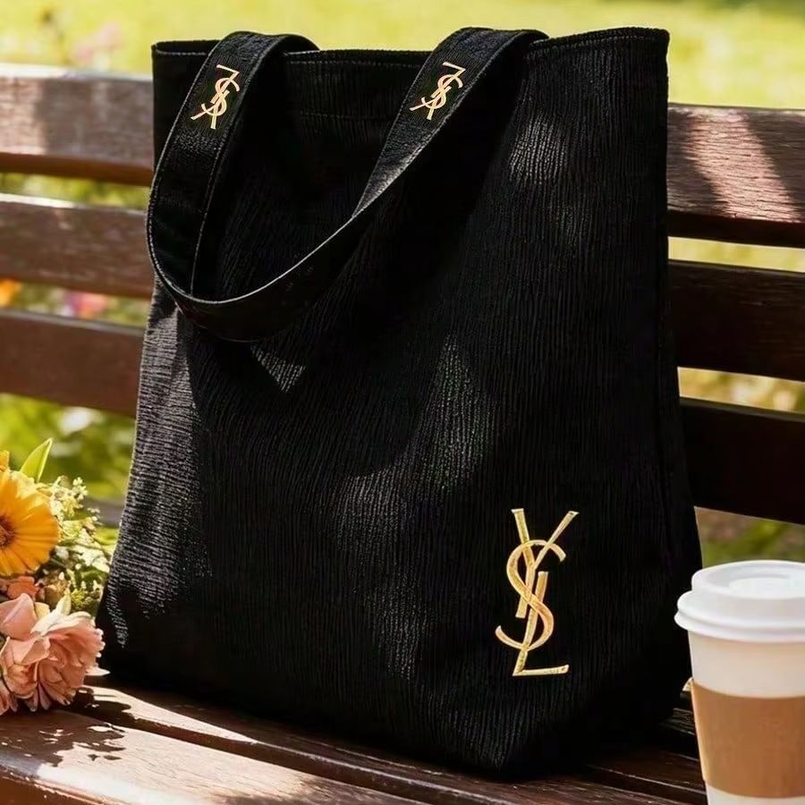 Yves Saint Laurent YSL’s Bag M - огляд і ціна Luxury Designer Bags Ysl