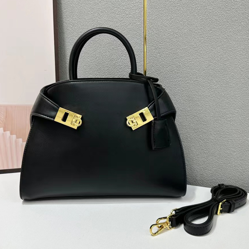 Shell Messenger Bags For Women - огляд і ціна Luxury Bags Big