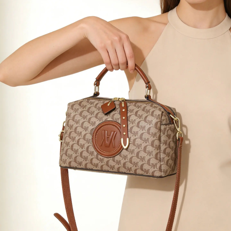 Boston bag, pillow bag, women' - огляд і ціна Luxury Bags