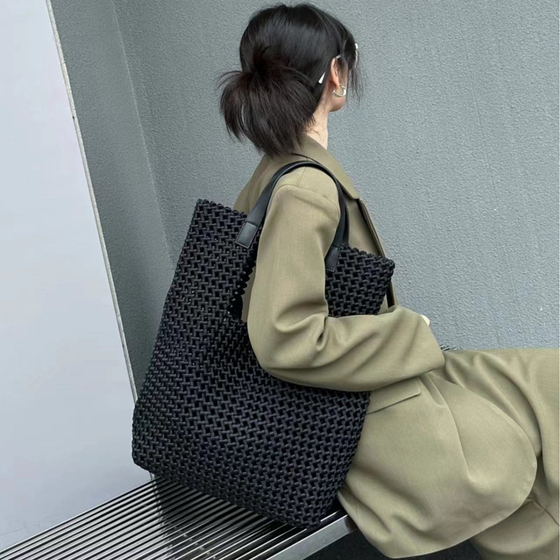 2025 Luxury Hollow Out Woven L - огляд і ціна Luxury Bags Big